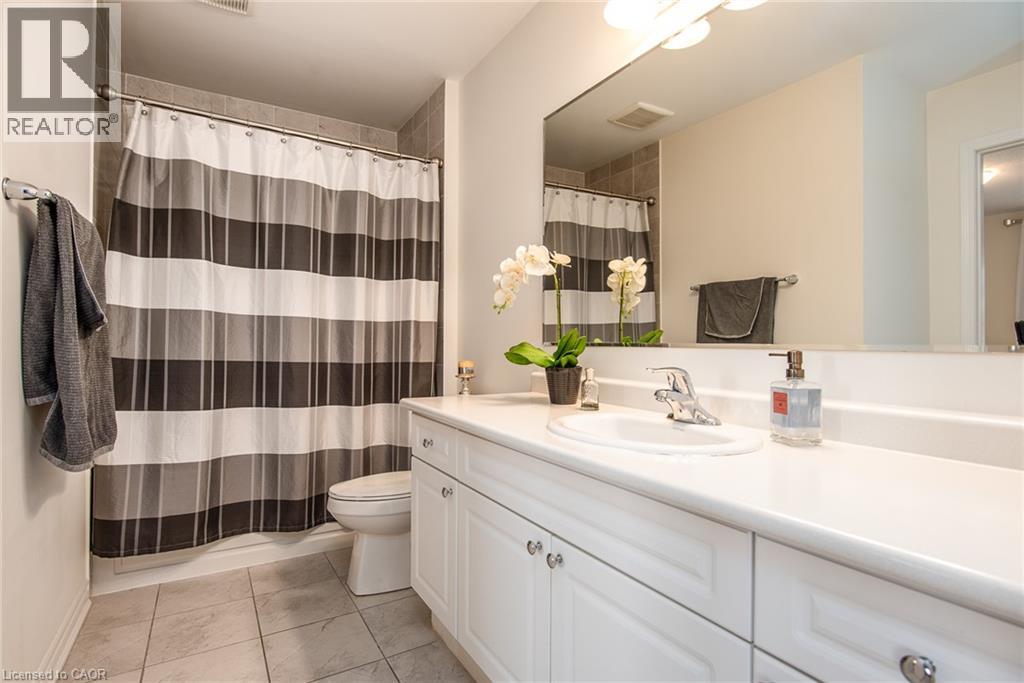 232 SHADY GLEN Crescent - 37