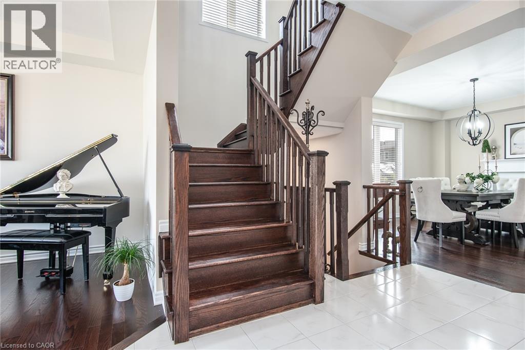 232 SHADY GLEN Crescent - 9