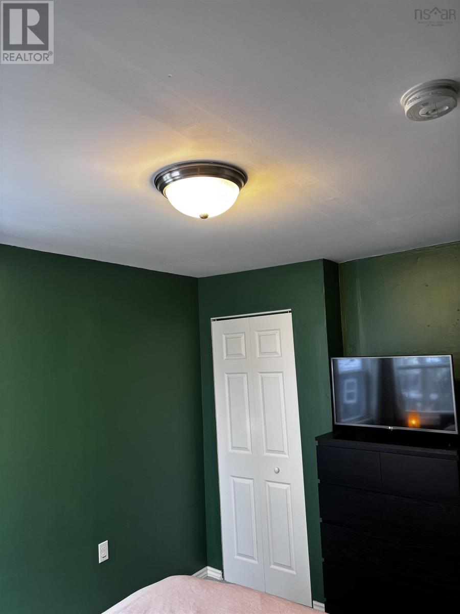 Property 16 of 27 of 115 Chestnut Street