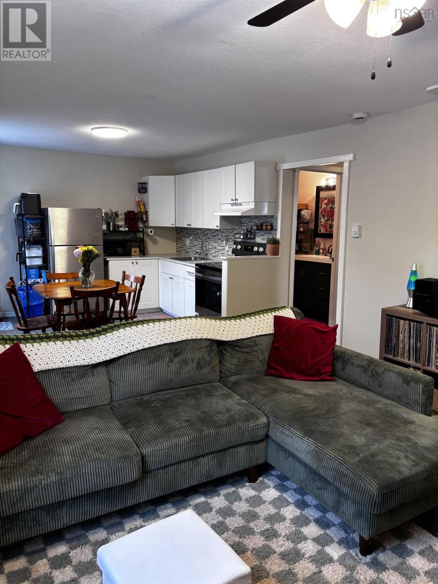 Property 3 of 27 of 115 Chestnut Street