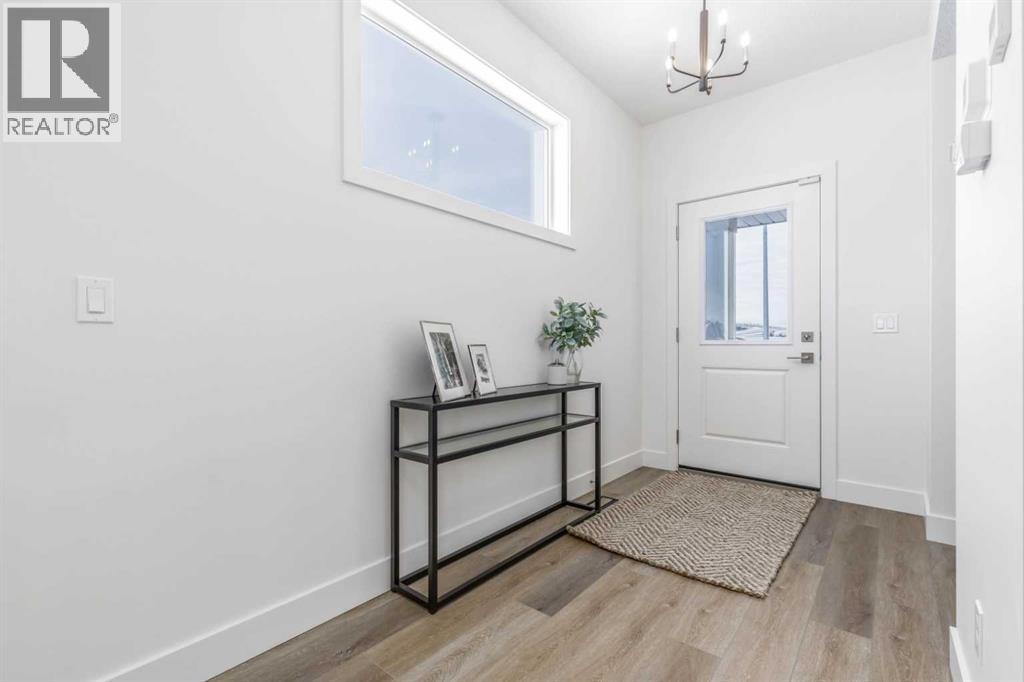 546 Rivercrest View, Cochrane