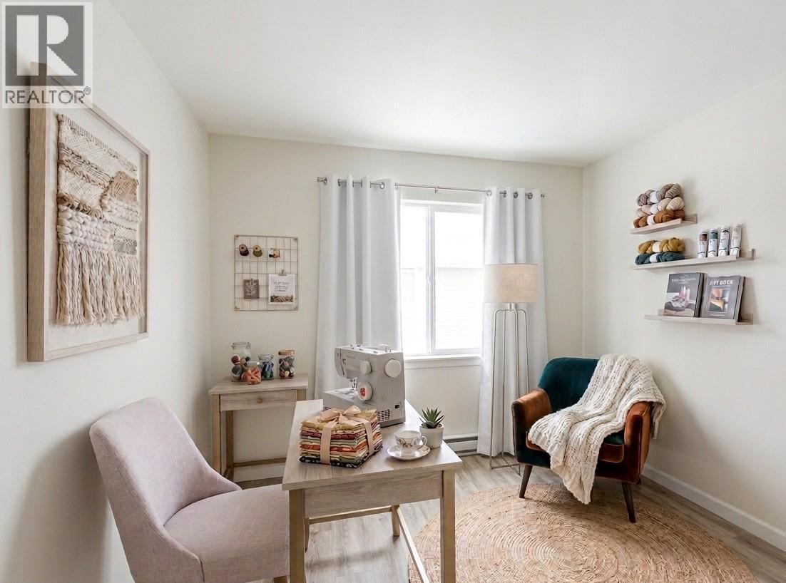 #216 337 MCKINNEY ROAD - 5