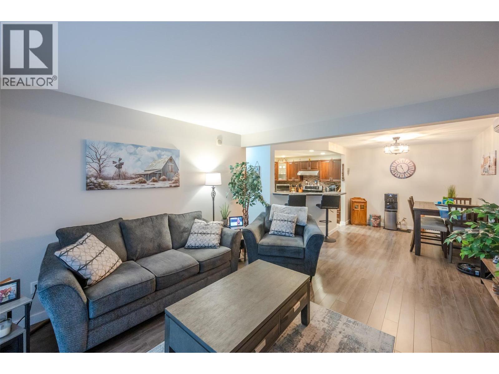 #216 337 MCKINNEY ROAD - 16