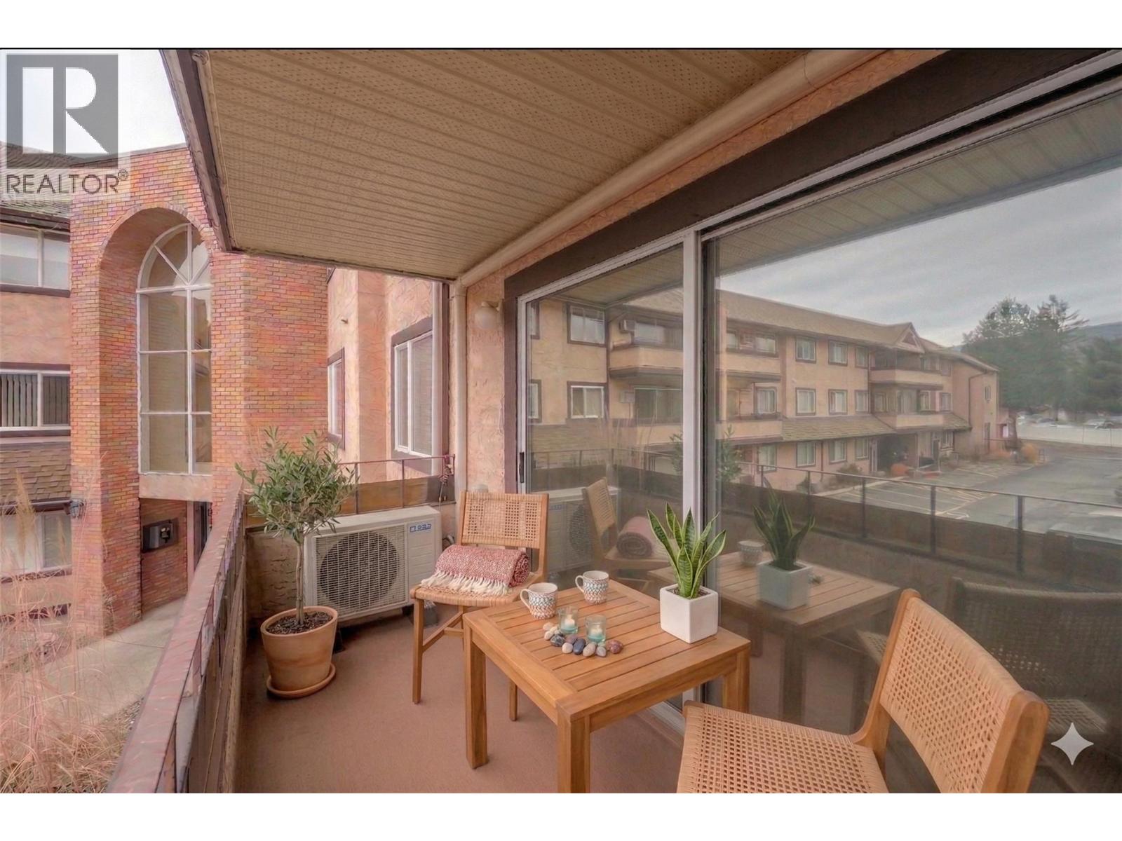 #216 337 MCKINNEY ROAD - 8