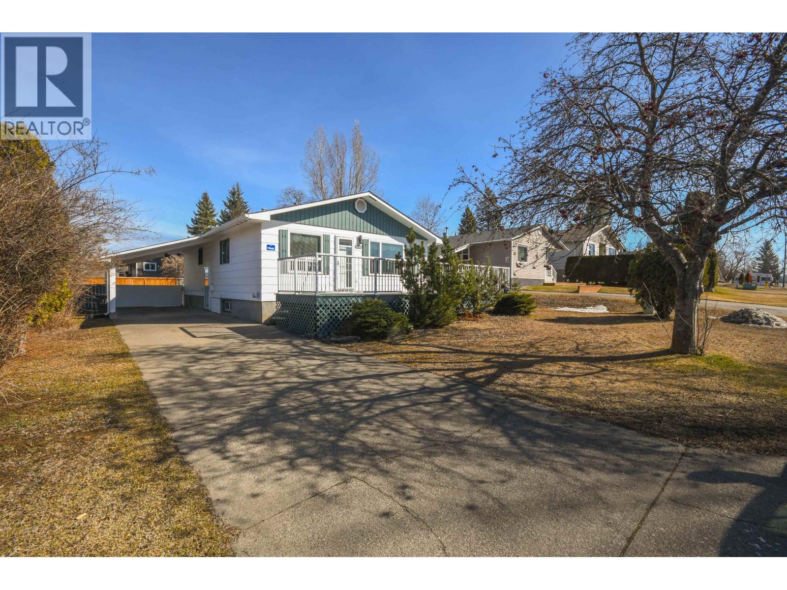 310 CORLESS CRESCENT - Image 2