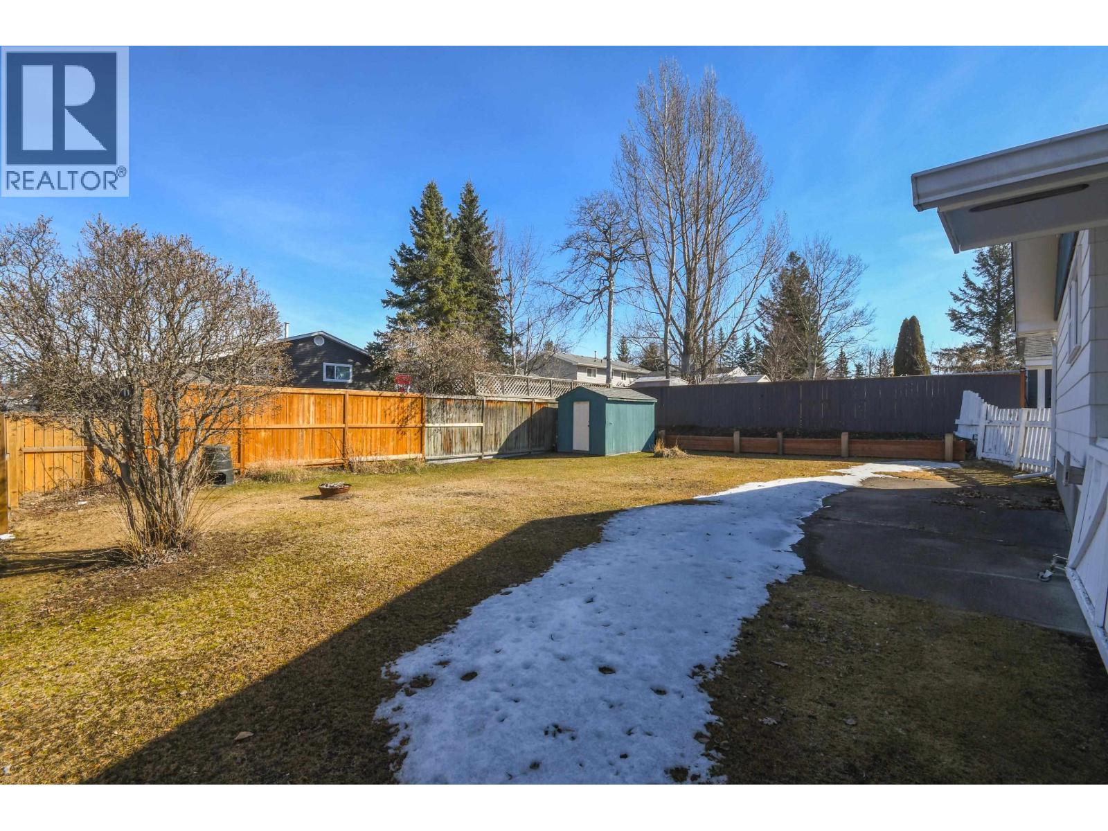 310 CORLESS CRESCENT - 7