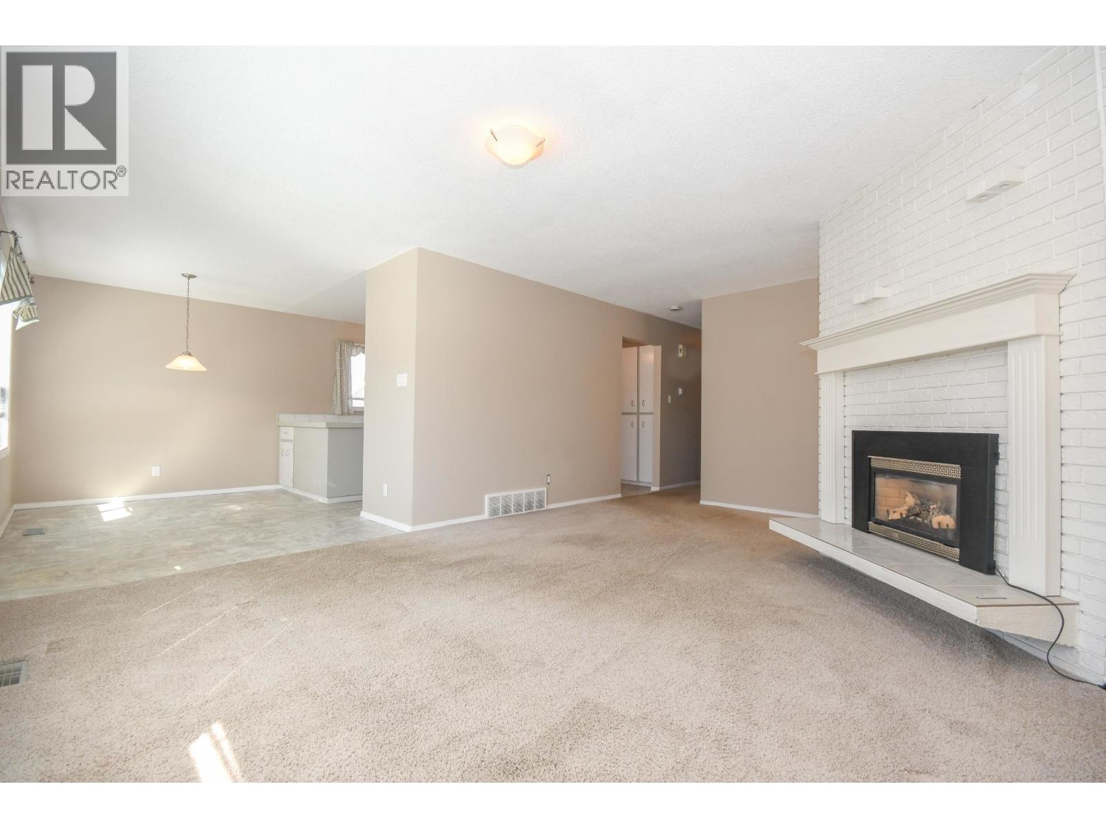 310 CORLESS CRESCENT - 12