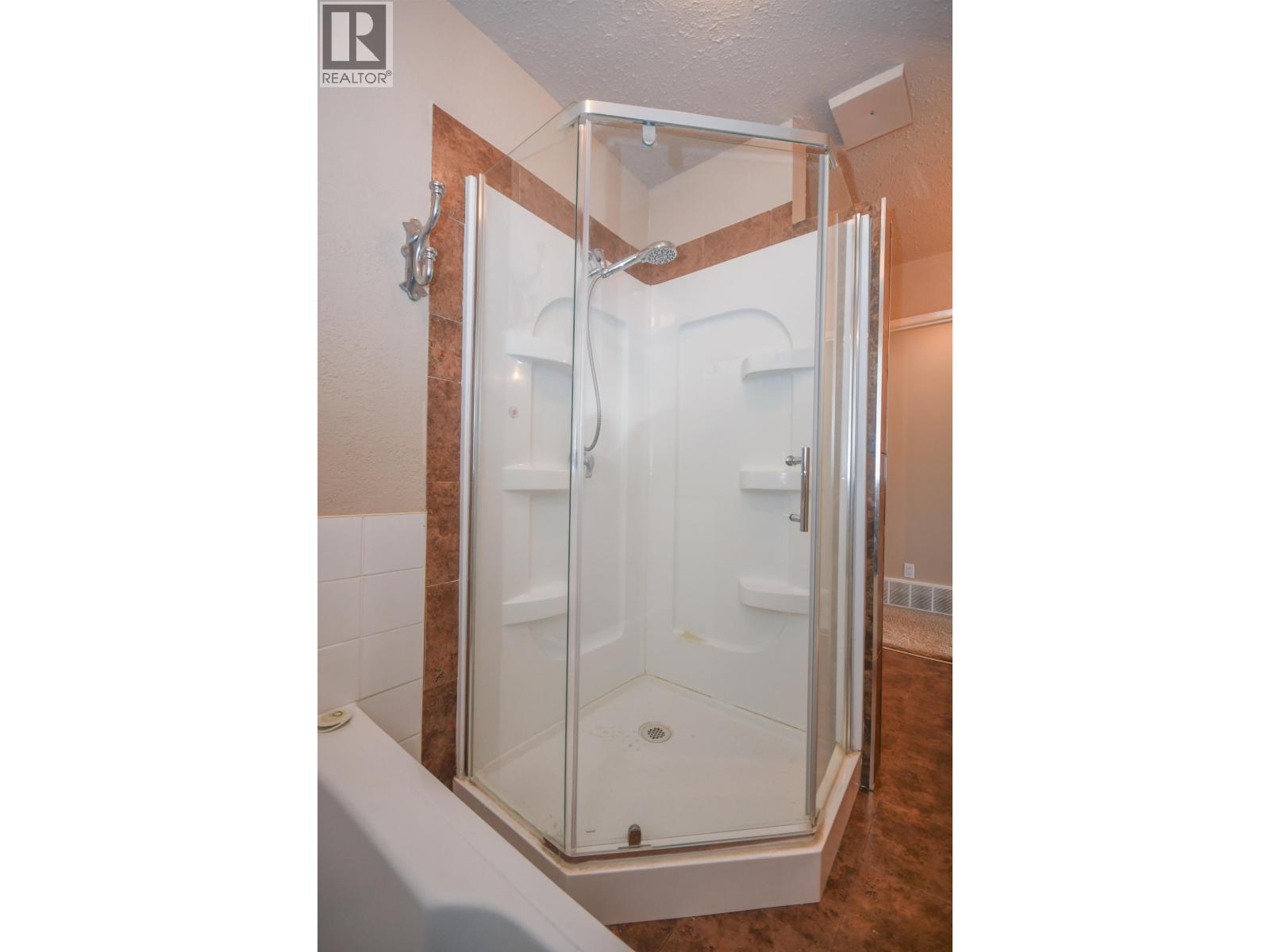 310 CORLESS CRESCENT - 24