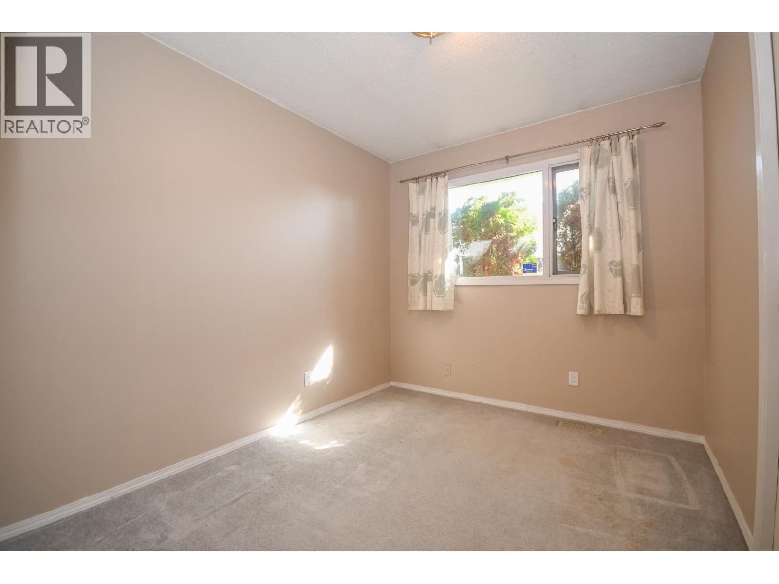 310 CORLESS CRESCENT - 22