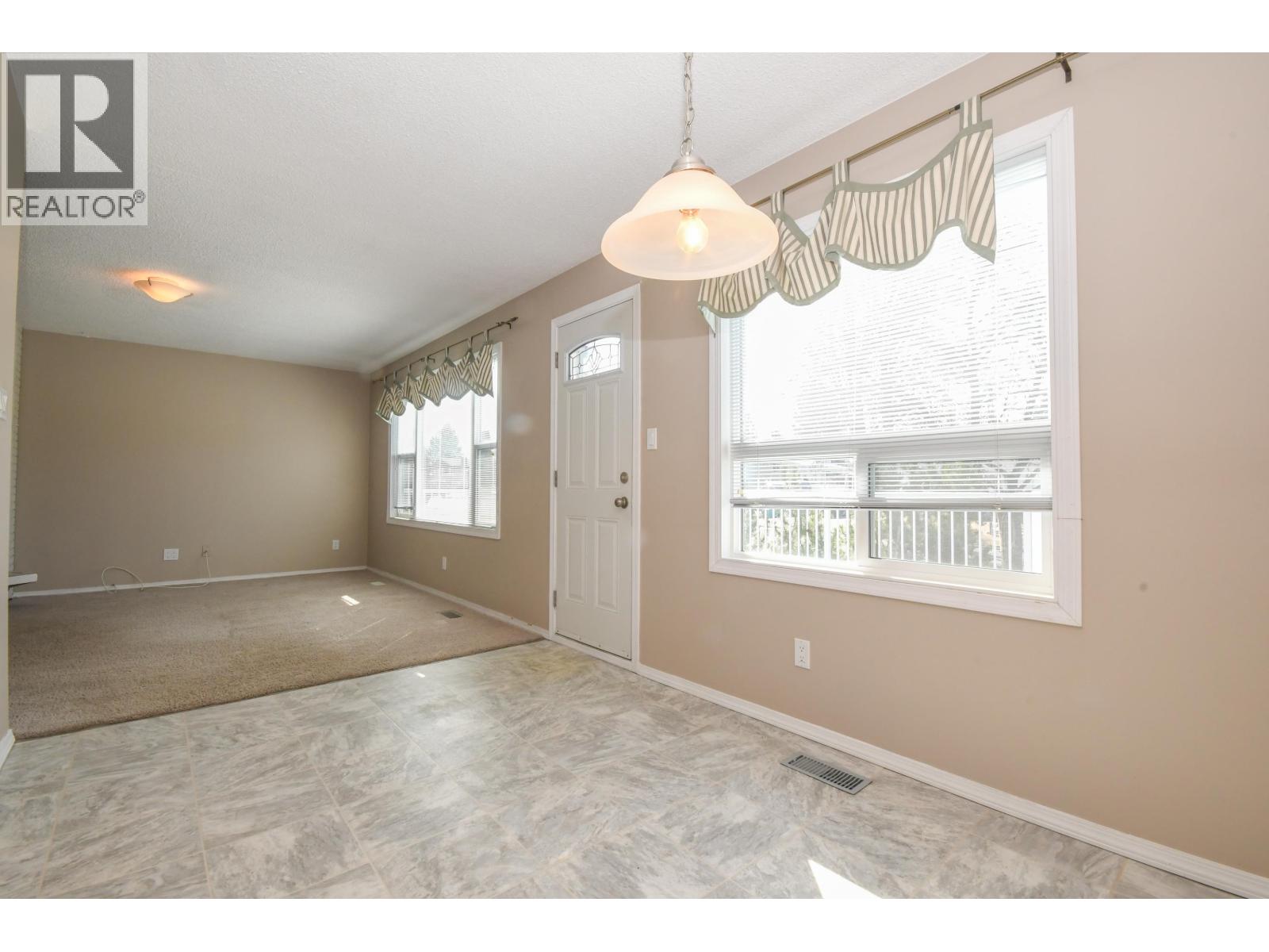 310 CORLESS CRESCENT - 20