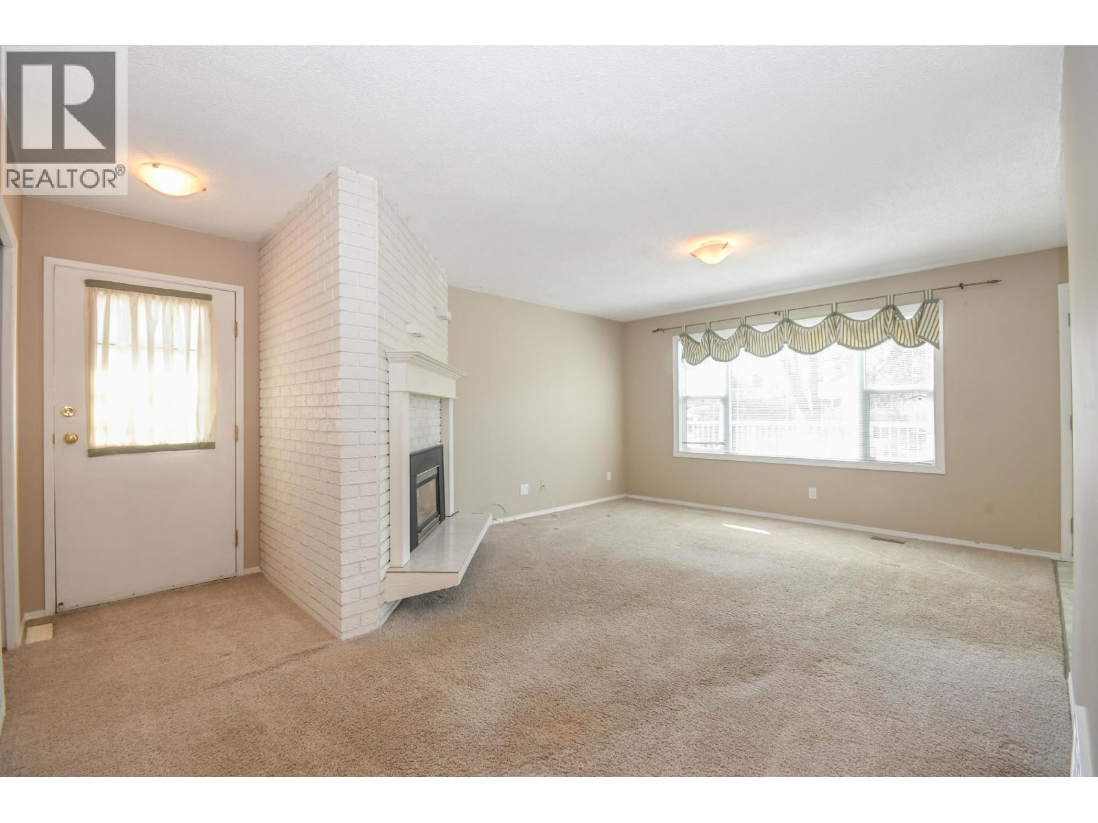 310 CORLESS CRESCENT - 21