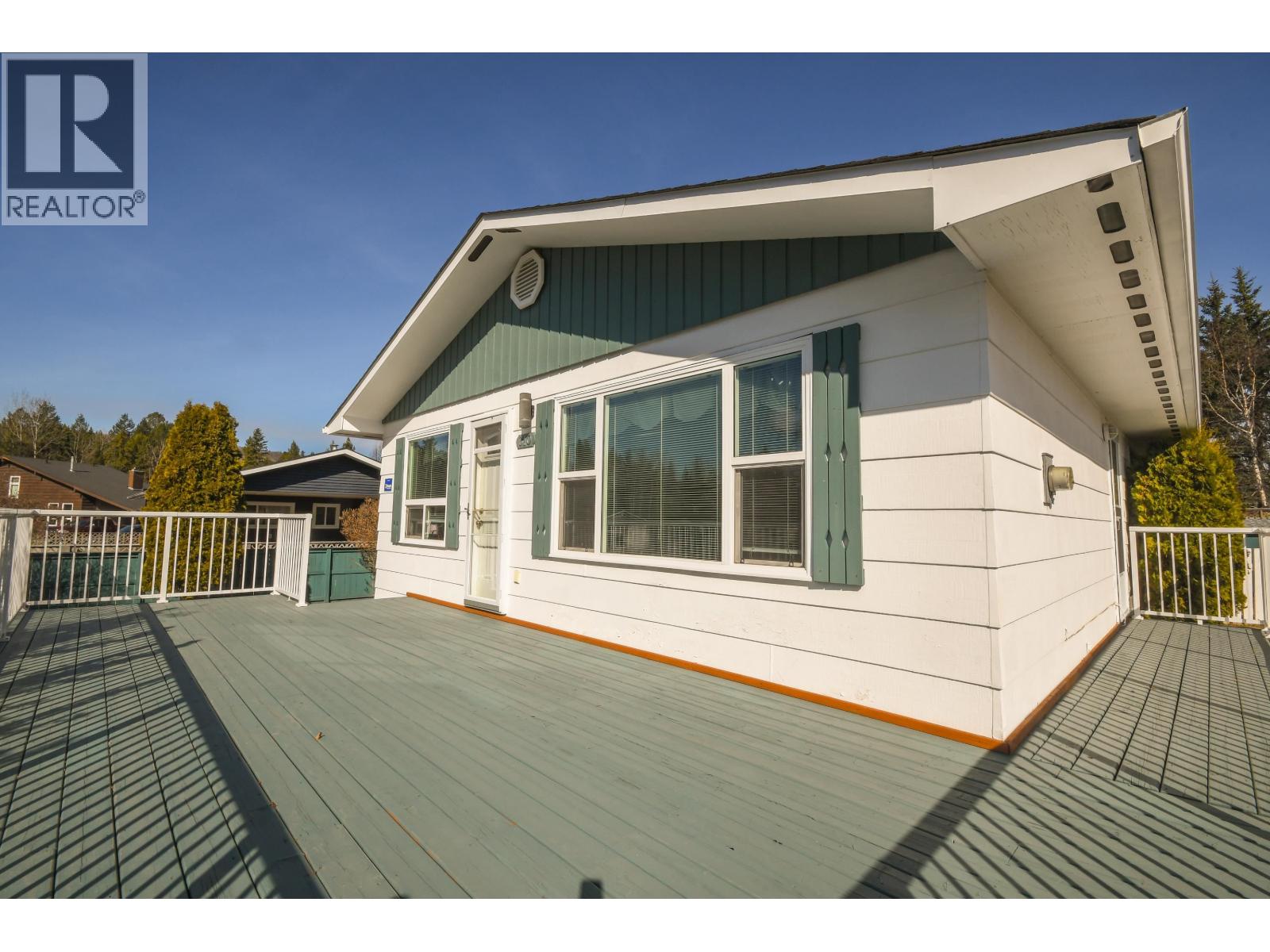 310 CORLESS CRESCENT - 8