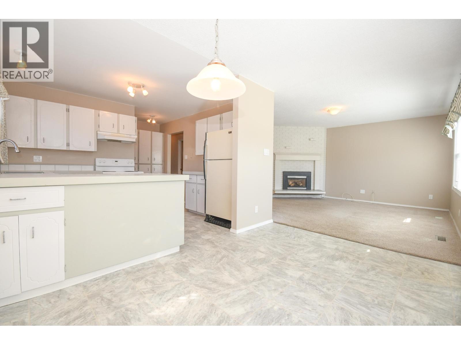 310 CORLESS CRESCENT - 19