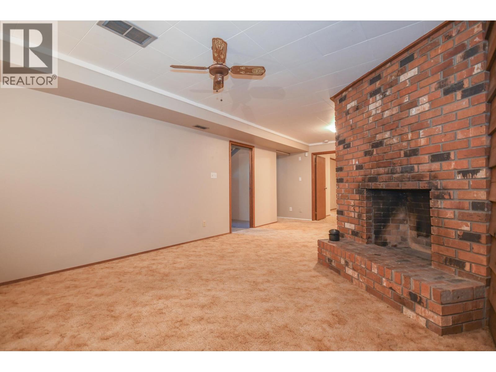 310 CORLESS CRESCENT - 31