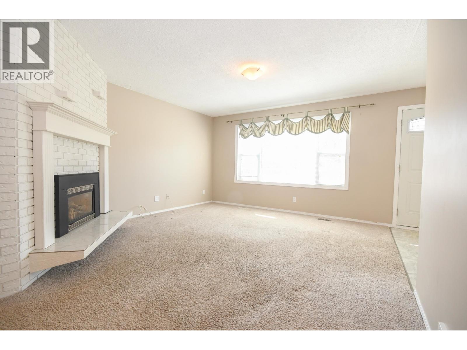 310 CORLESS CRESCENT - 11