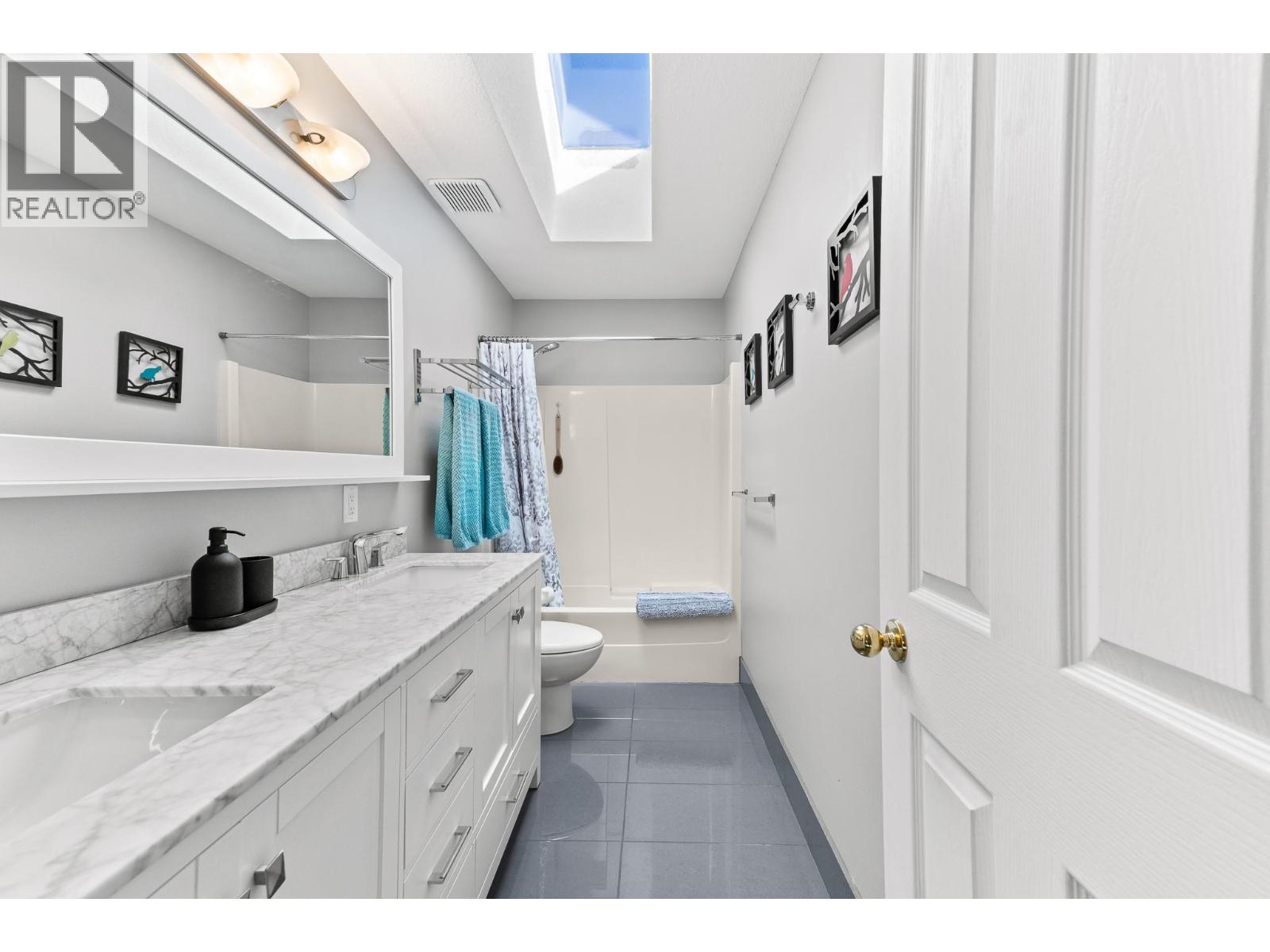 721 Royal Pine Drive, Kelowna