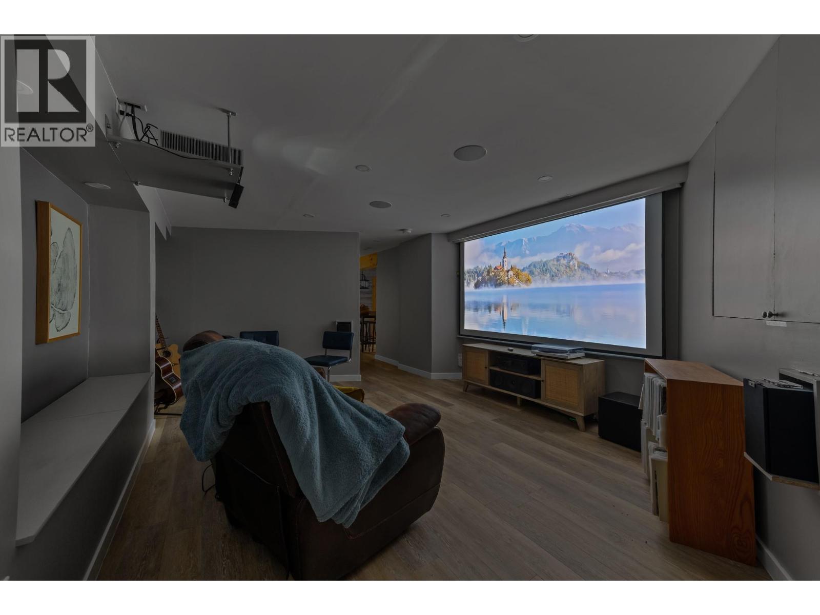 721 Royal Pine Drive, Kelowna