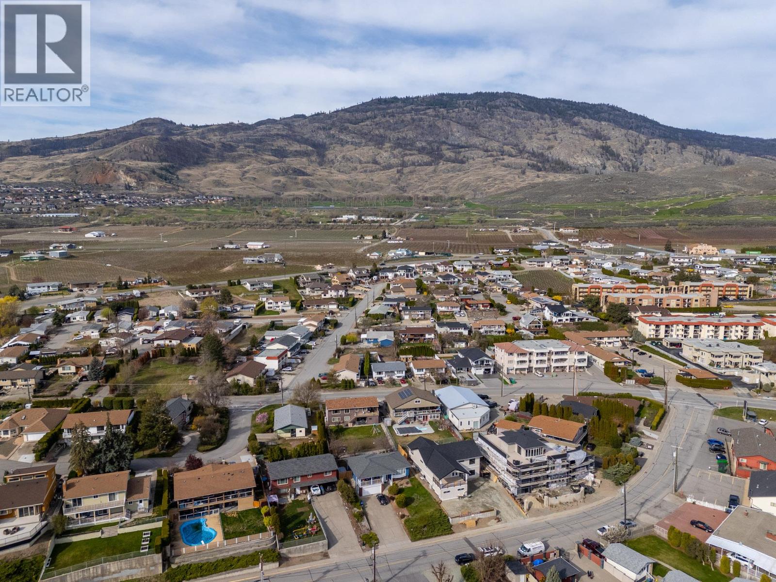 5806 Oleander Drive, Osoyoos