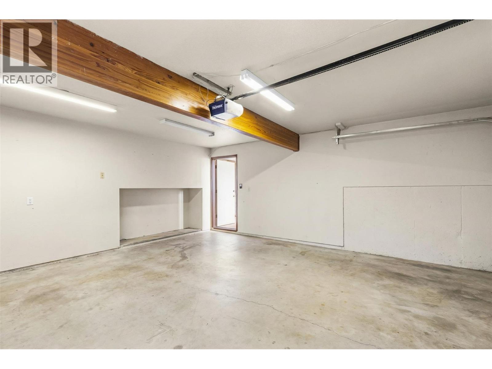 5806 Oleander Drive, Osoyoos