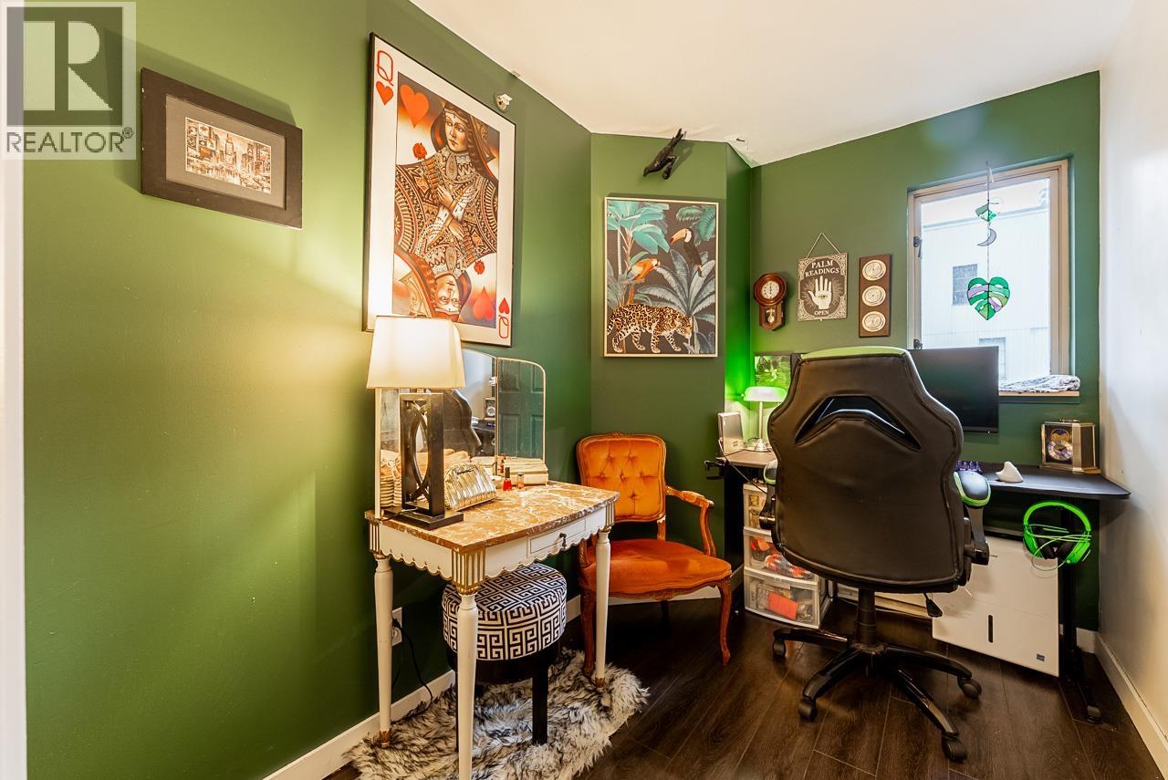 706 680 CLARKSON STREET, New Westminster