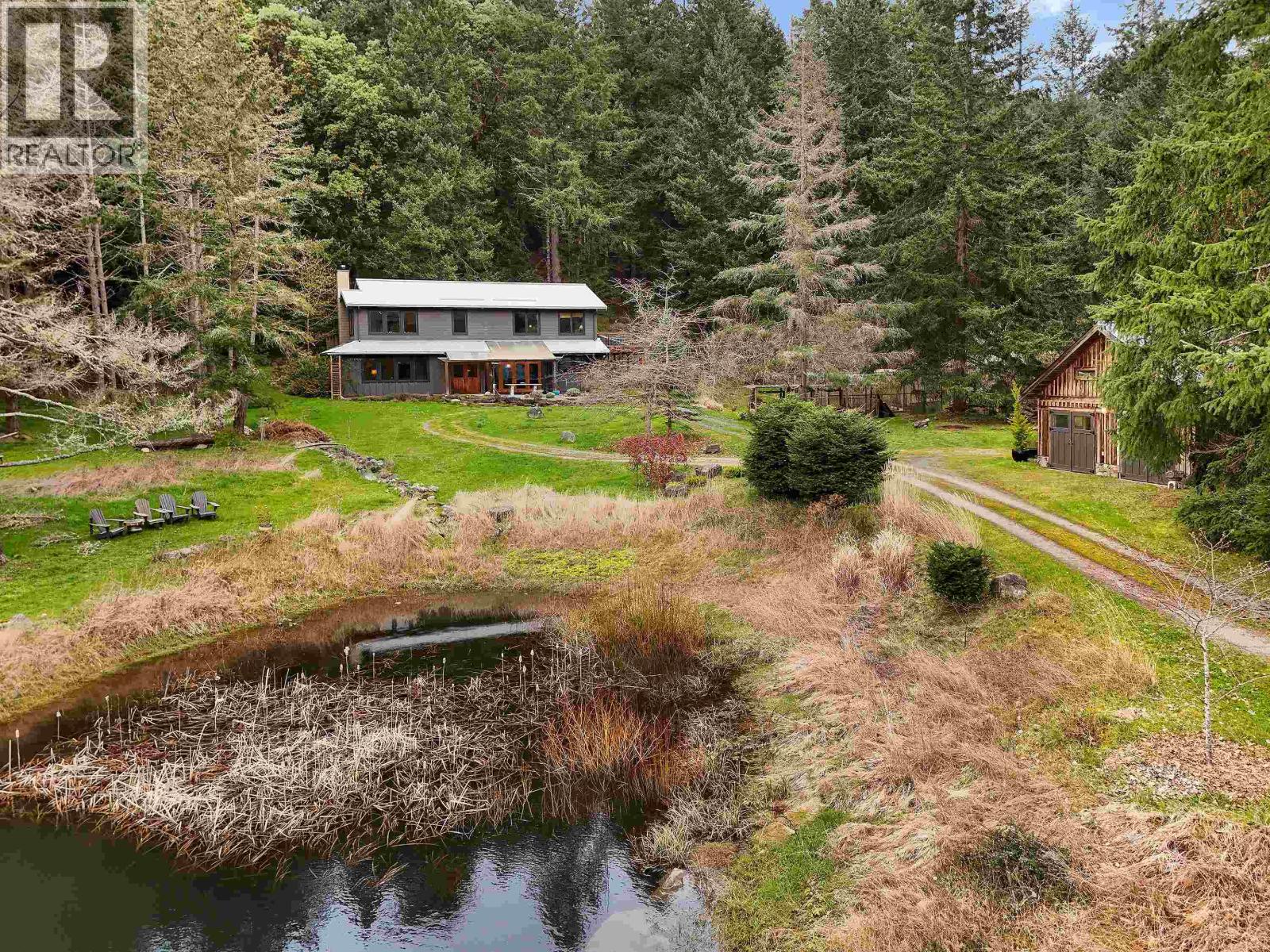 594 HORTON BAY ROAD, Mayne Island