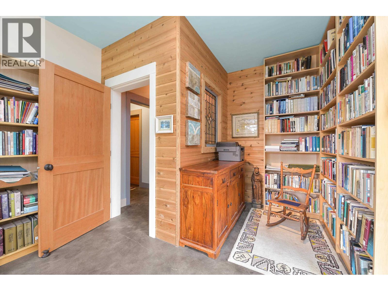 594 HORTON BAY ROAD, Mayne Island