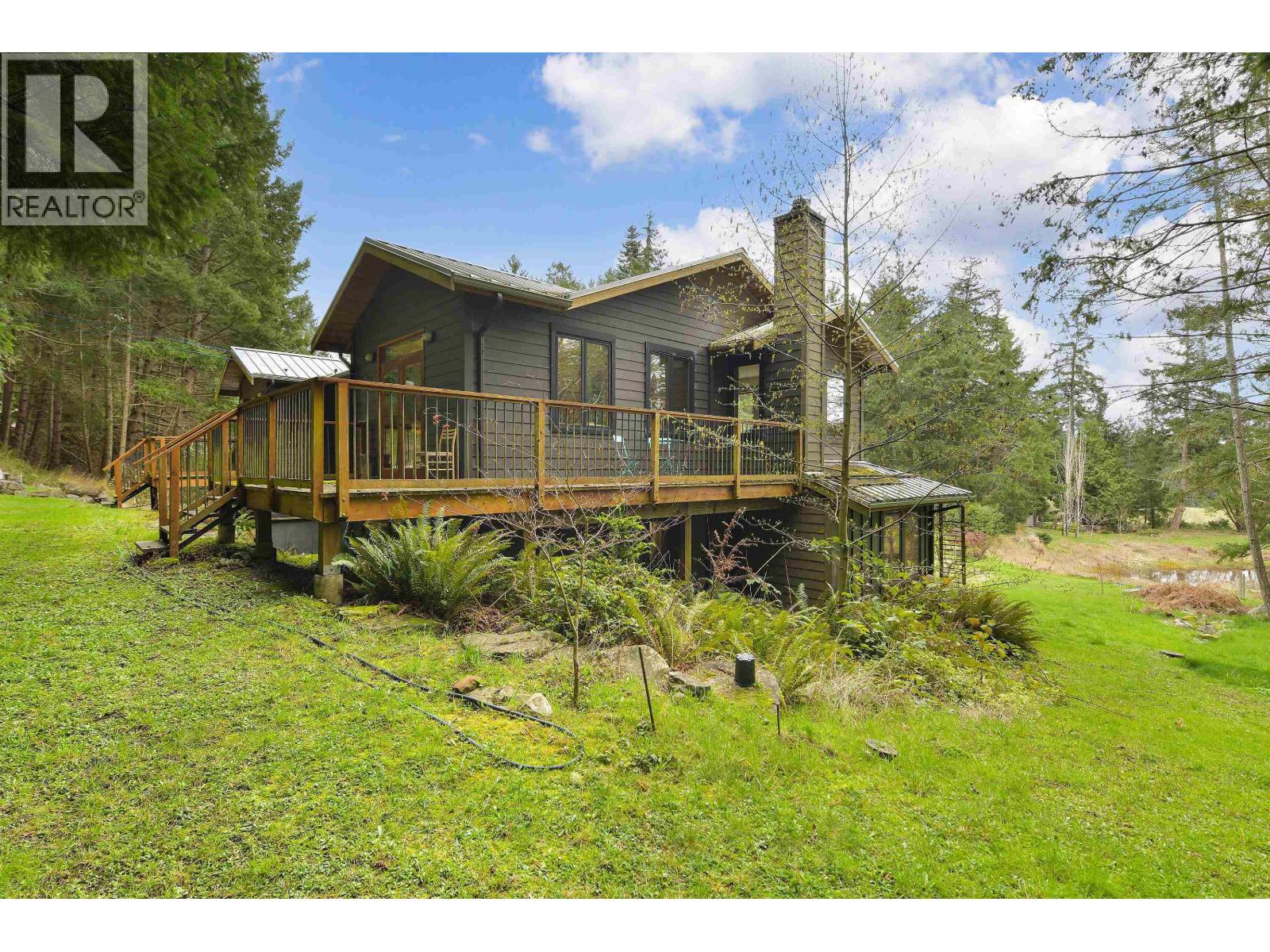 594 HORTON BAY ROAD, Mayne Island