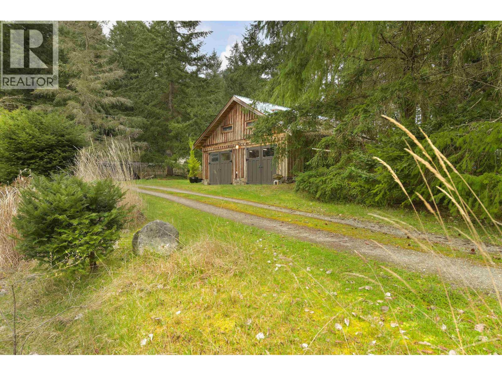 594 HORTON BAY ROAD, Mayne Island