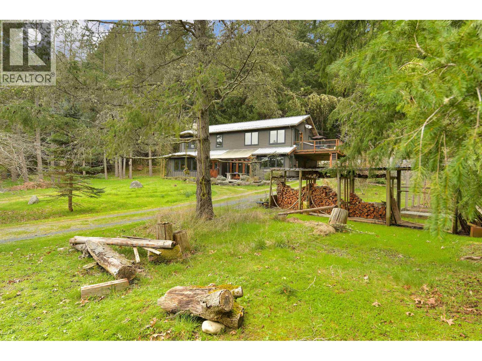 594 HORTON BAY ROAD, Mayne Island