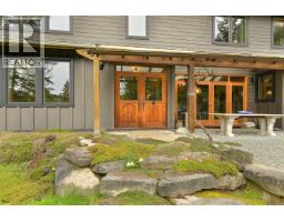 594 Horton Bay Road, Mayne Island, BC V0N2J2 Photo 11