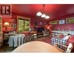 594 Horton Bay Road, Mayne Island, BC V0N2J2 Photo 16