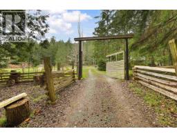 594 Horton Bay Road, Mayne Island, BC V0N2J2 Photo 40