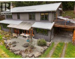 594 Horton Bay Road, Mayne Island, BC V0N2J2 Photo 9
