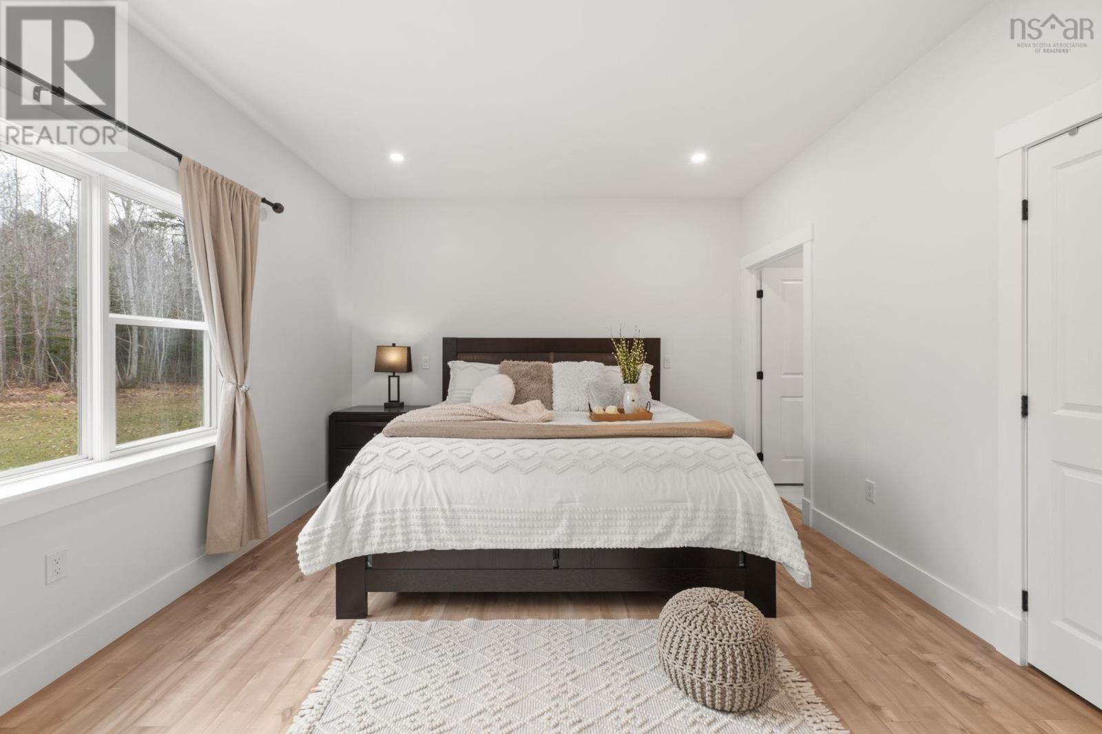 Property 27 of 50 of 75 Muir Drive