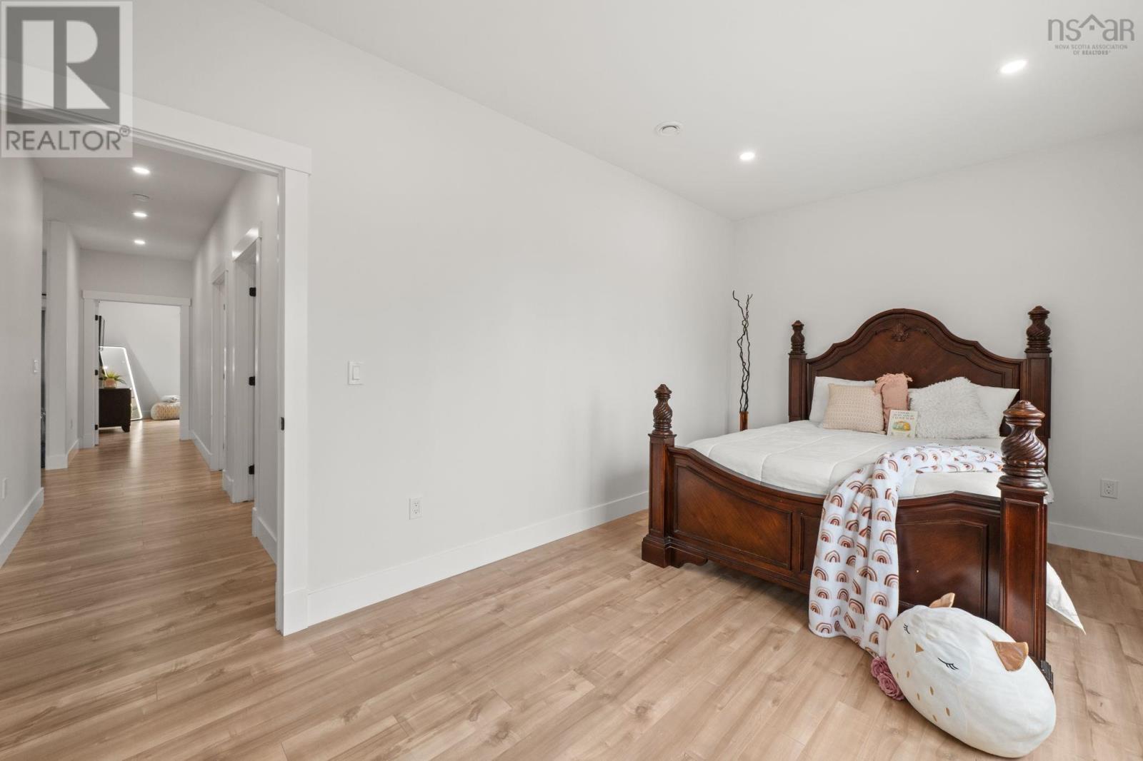 Property 35 of 50 of 75 Muir Drive