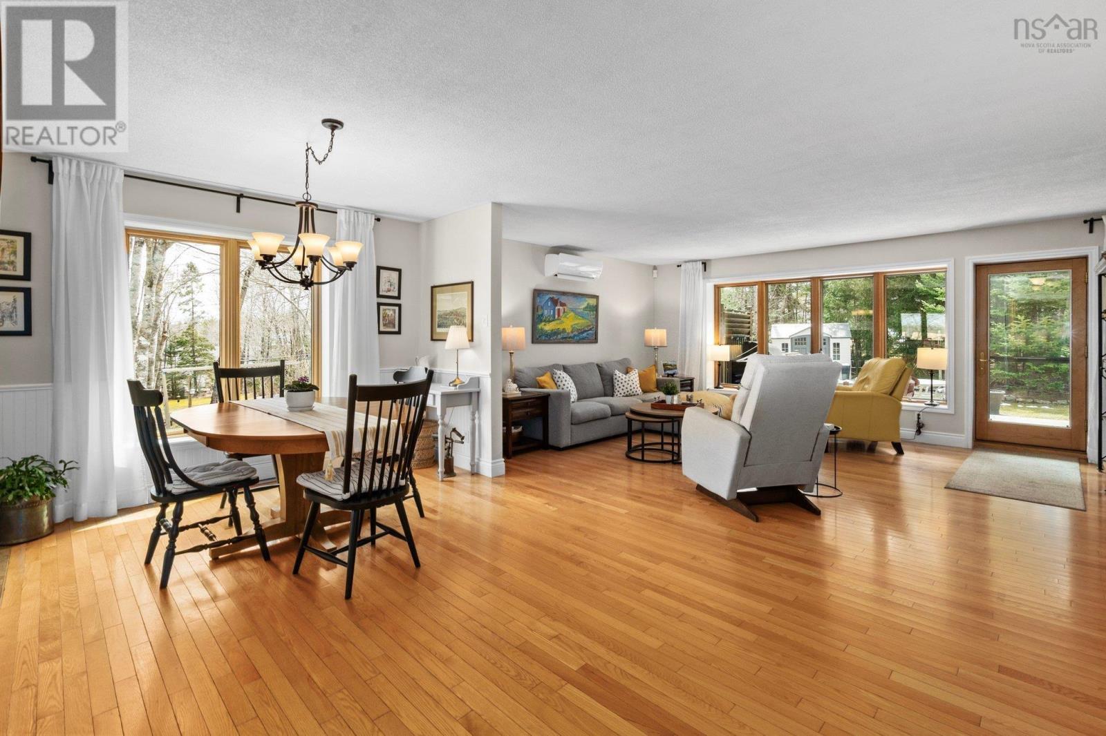 Property 10 of 47 of 59 Poplar Drive