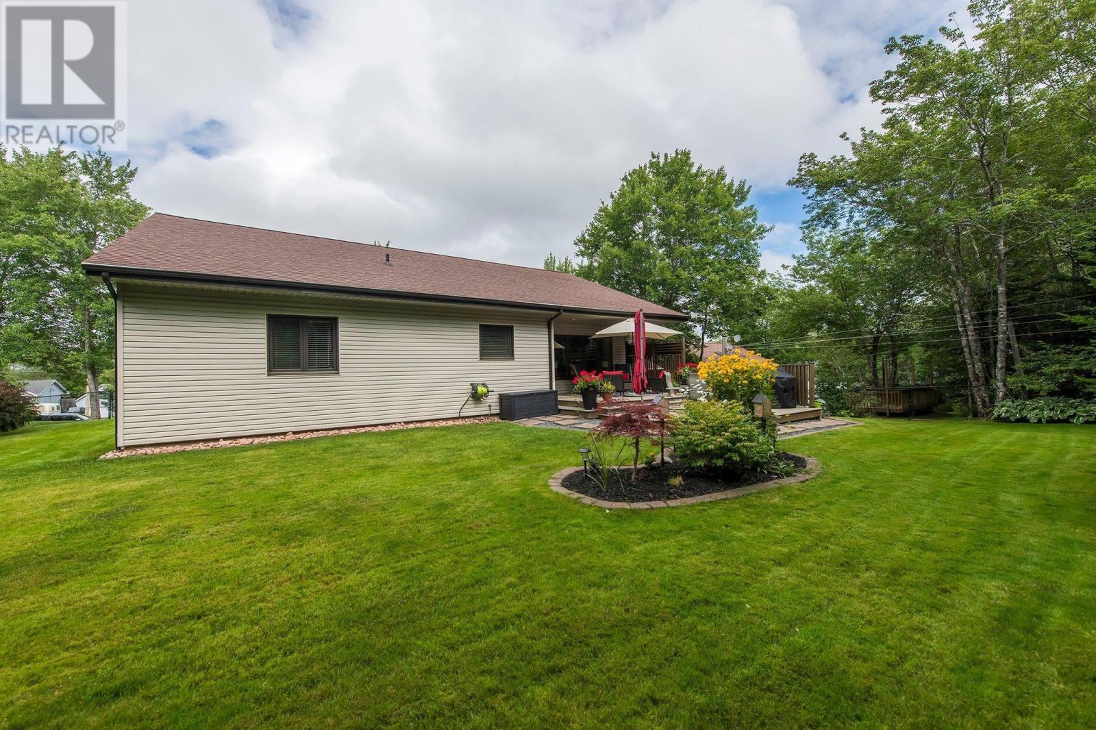 Property 37 of 47 of 59 Poplar Drive