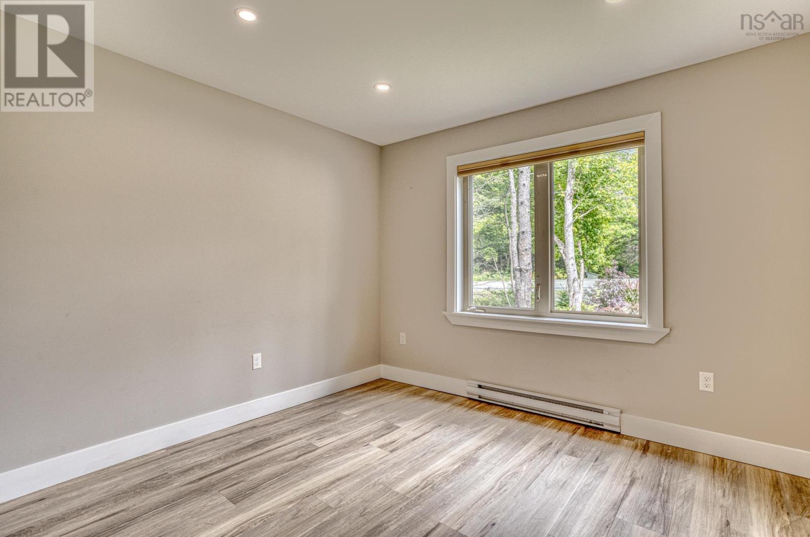 Property 32 of 47 of 570 Myra Road