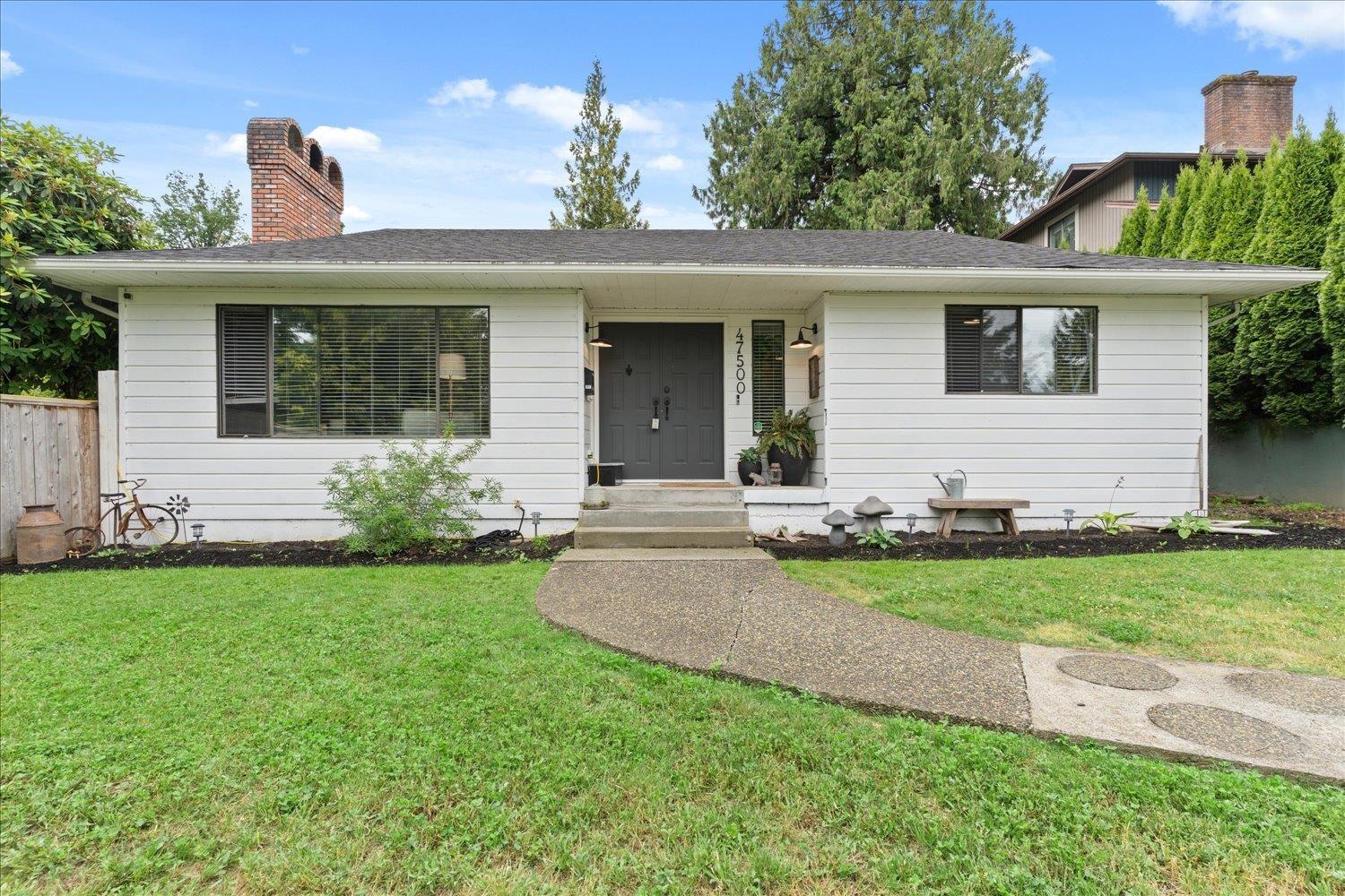 47500 SWALLOW CRESCENT, Little Mountain