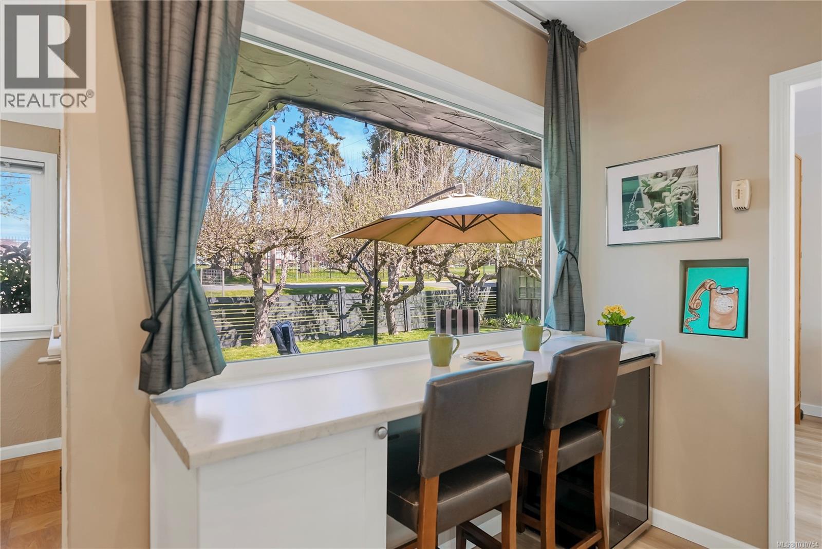  1709 McRae Avenue, Saanich