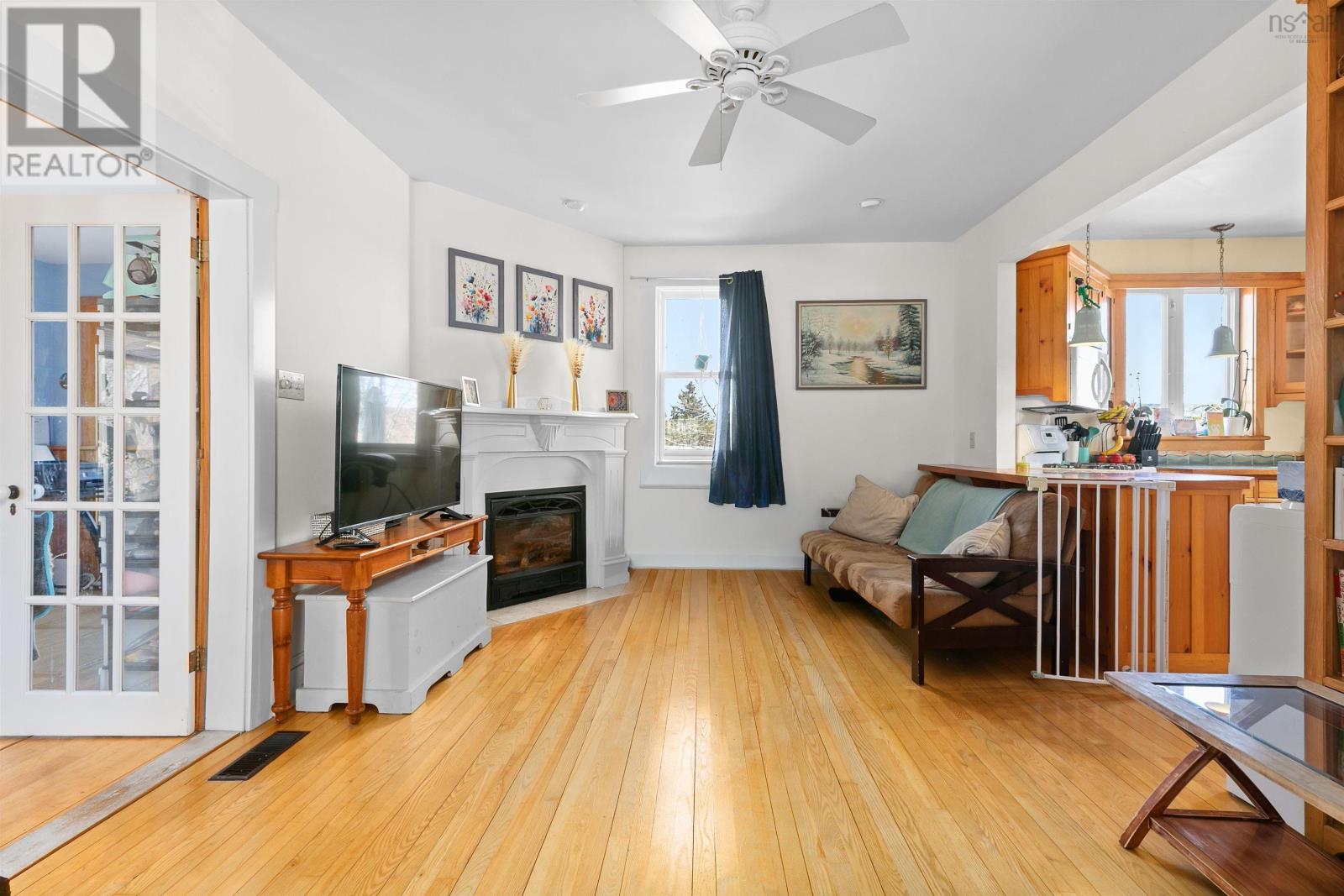 Property 7 of 26 of 92 Main Street