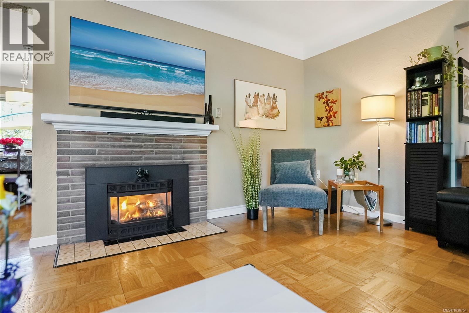  1709 McRae Avenue, Saanich