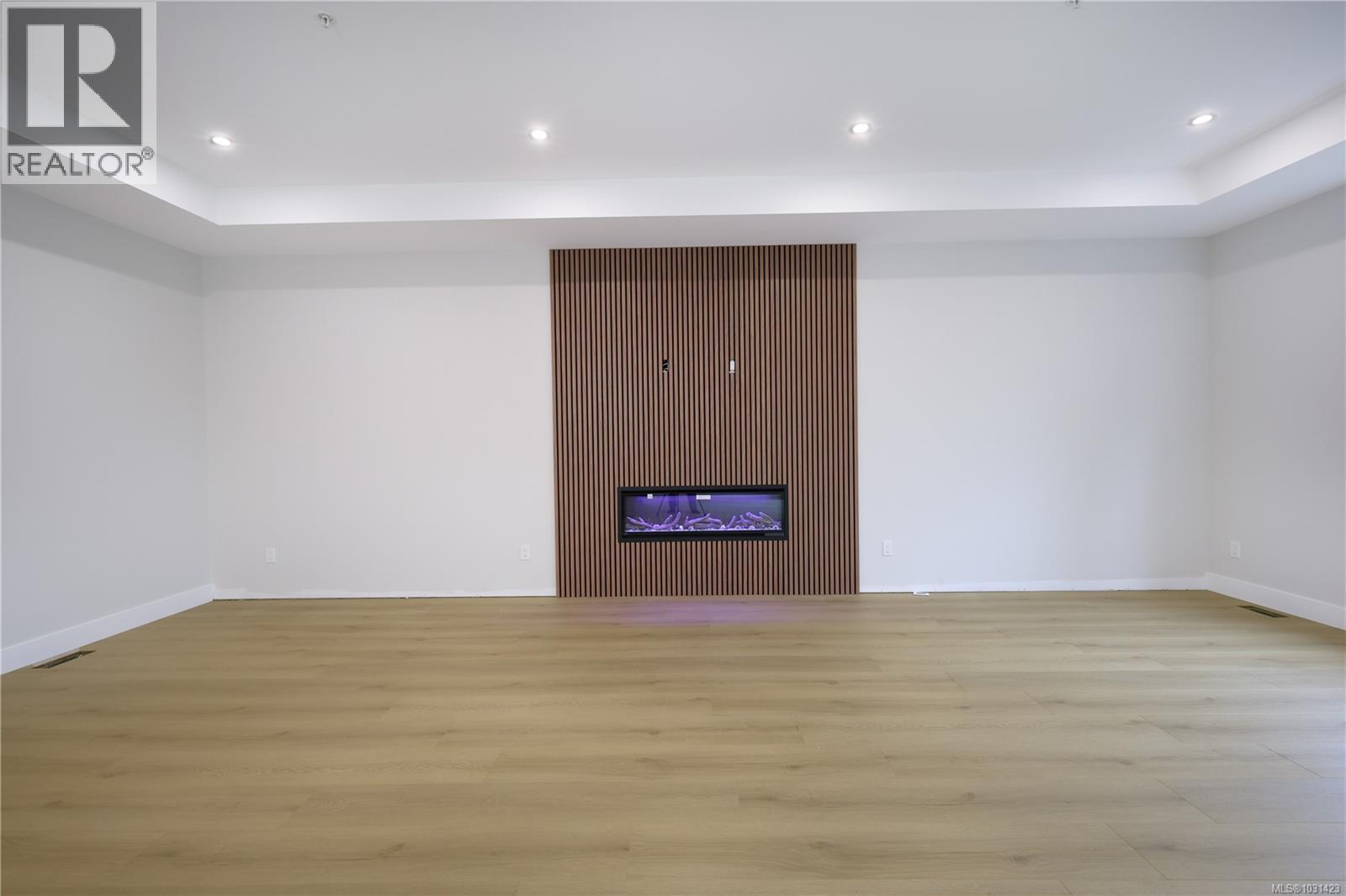 416 Diamond Blvd - 30