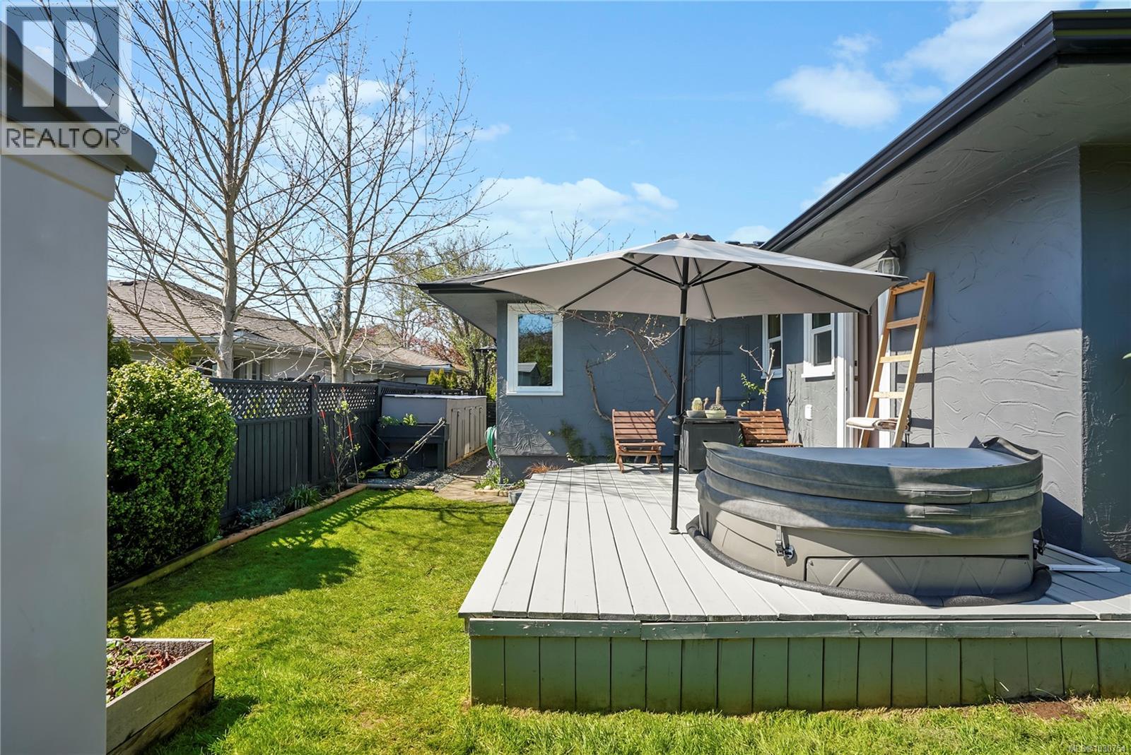  1709 McRae Avenue, Saanich