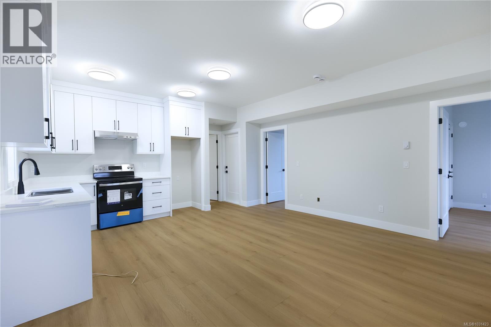 416 Diamond Blvd - 37