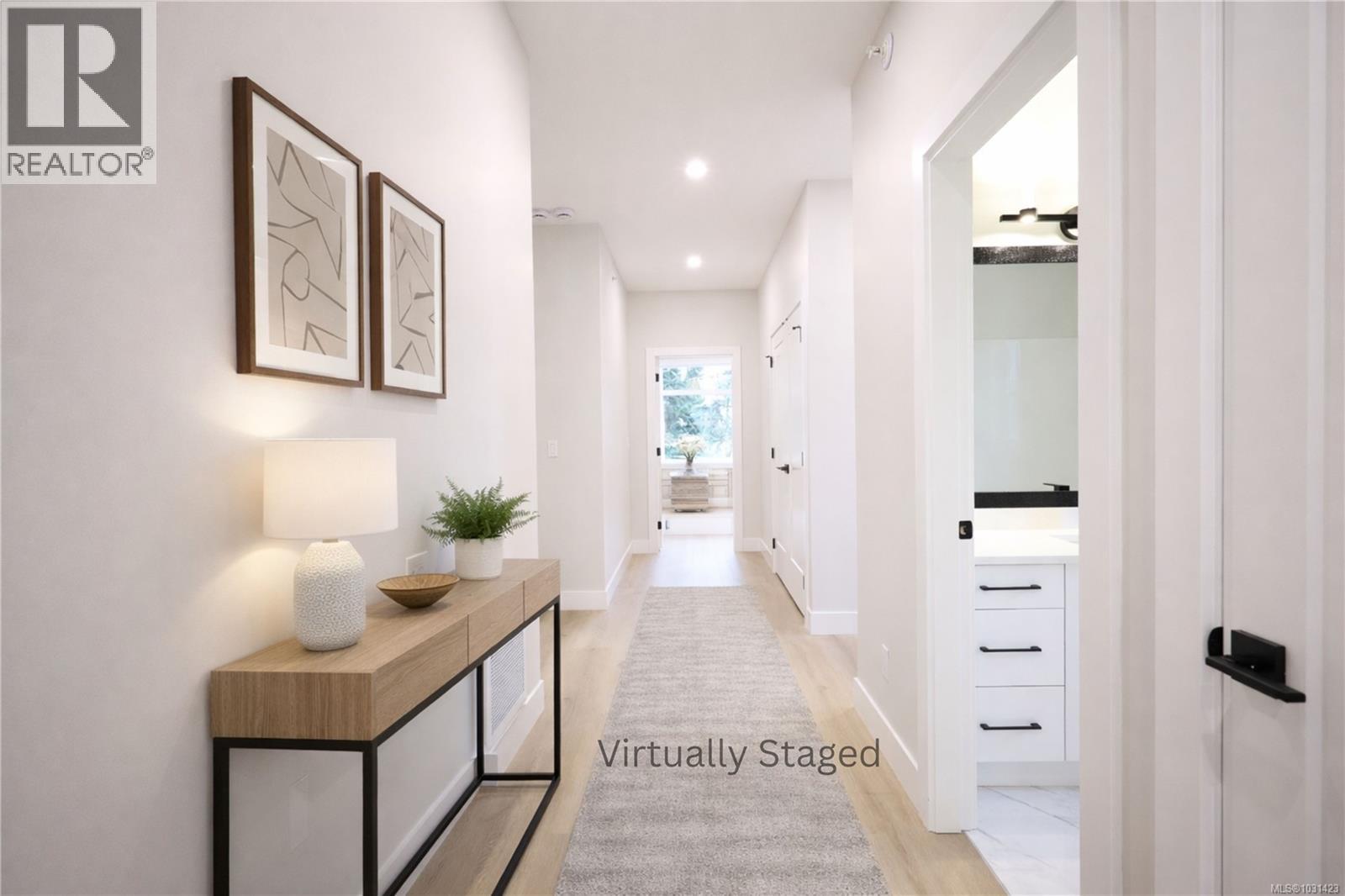 416 DIAMOND BLVD - 45