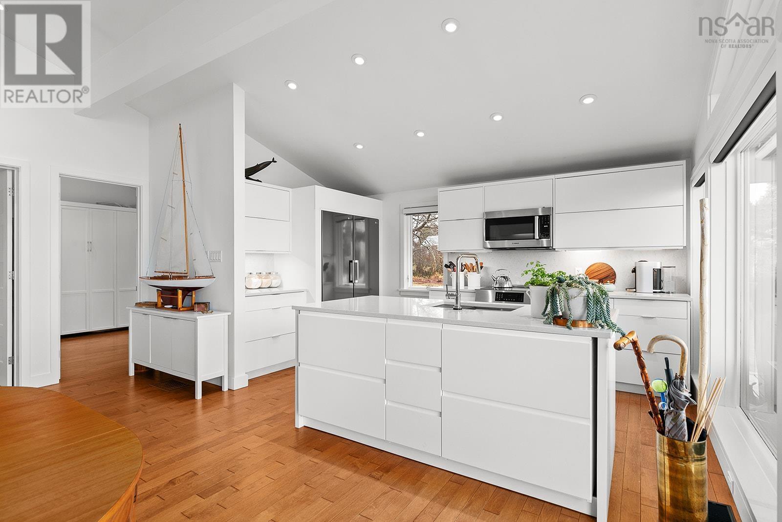 435 MARTINS POINT ROAD - 15