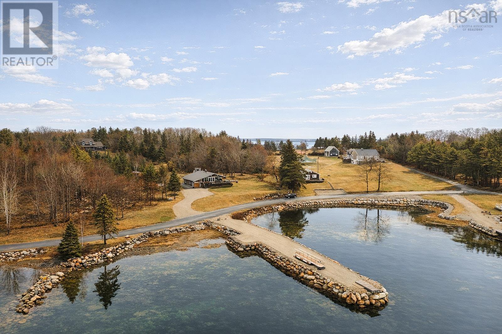 435 MARTINS POINT ROAD - Image 3