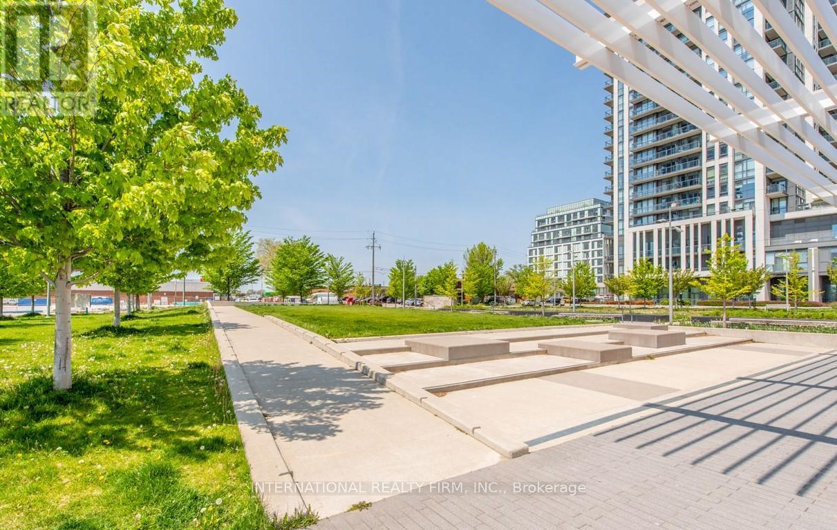 1111 - 17 ZORRA STREET — photo 40