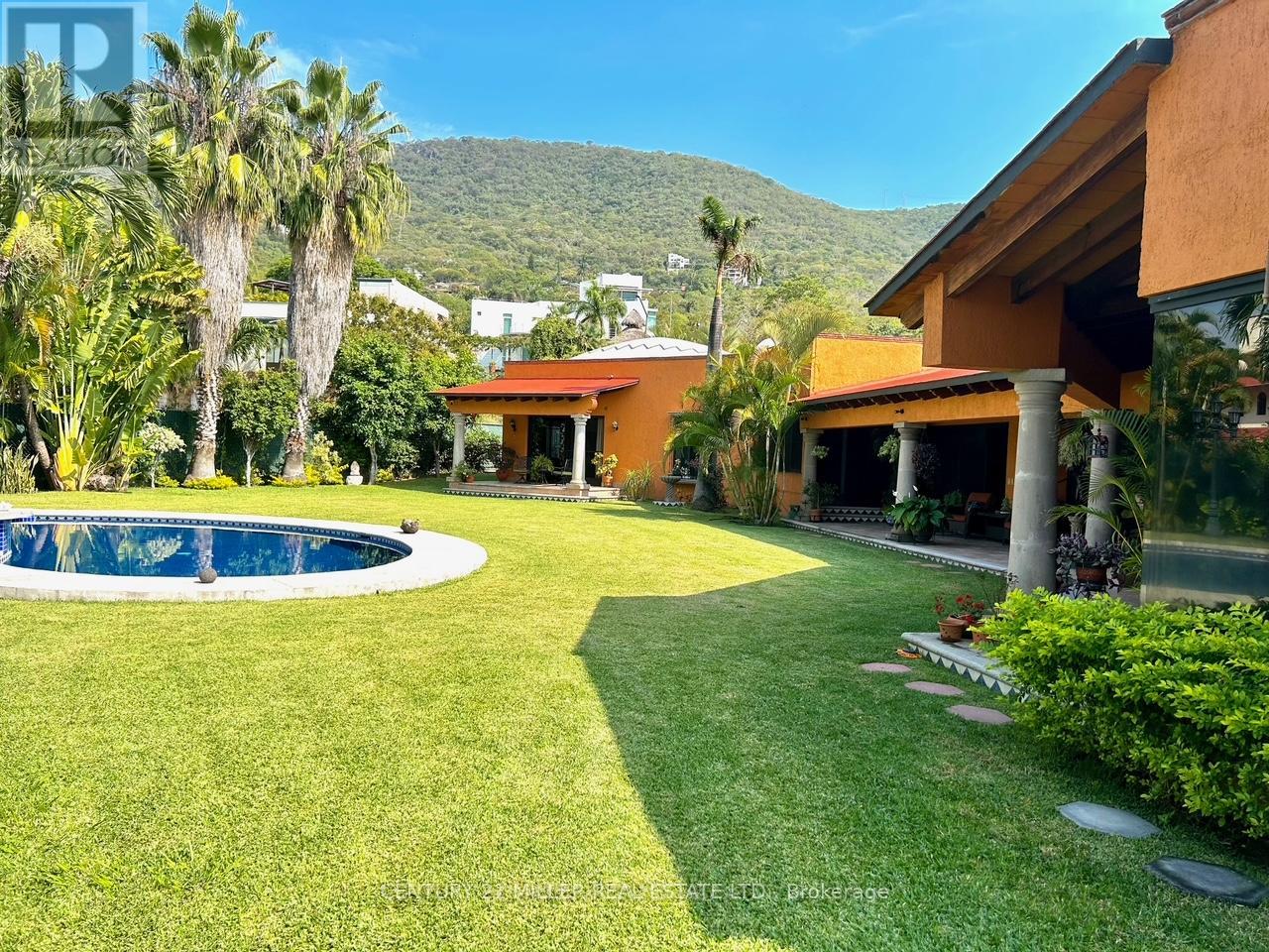 37 CERRADA VISTA HERMOSA - Image 37